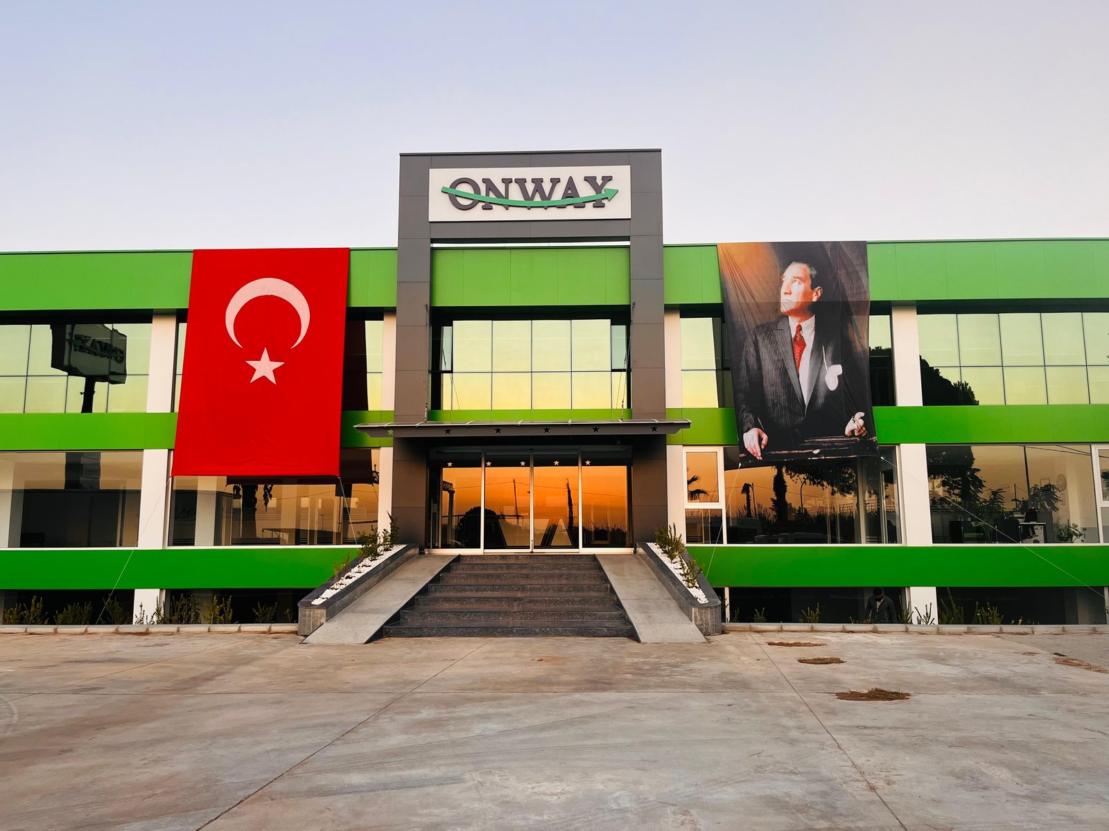 Onway operasyon merkezi — gerçek fotoğraf eklenecek